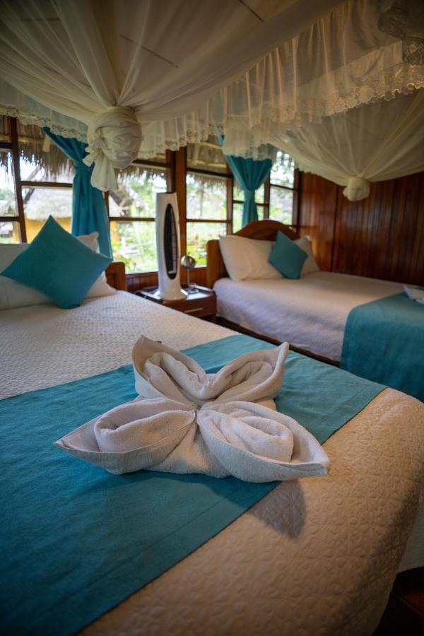 Derna Yarina Eco Lodge מראה חיצוני תמונה